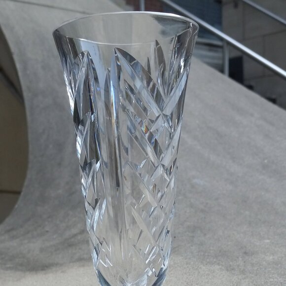 Waterford Crystal Kilbarry Flared Fluted Footed Bud Vase 7" - Picture 3 of 12